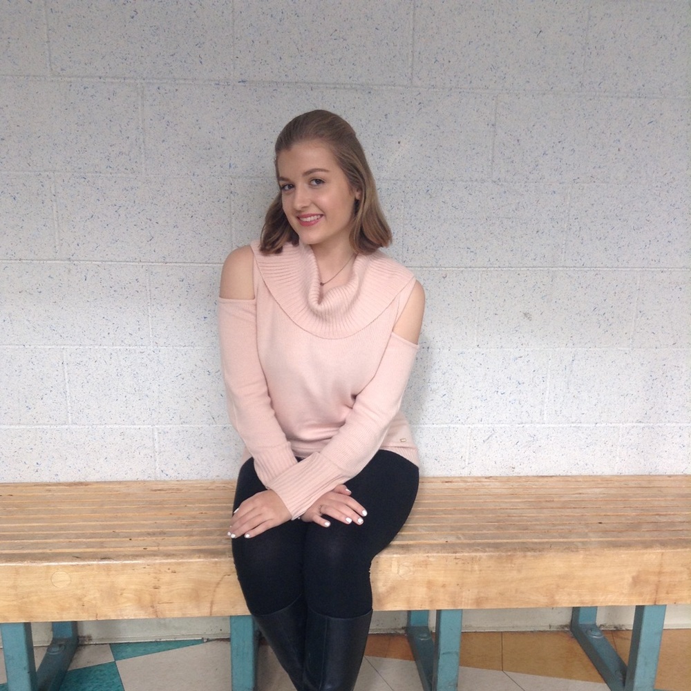 Meet your Posher, Isabel